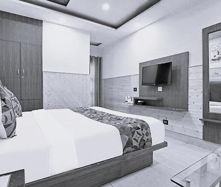 Fabhotel Rr Retreat Дехрадун Экстерьер фото